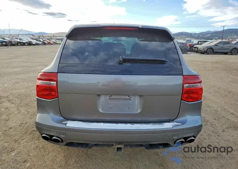 2008 Porsche Cayenne Turbo z USA, uszkodzony, nr VIN WP1AC29P78LA82986
